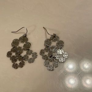 Lightweight silver lace earring’s